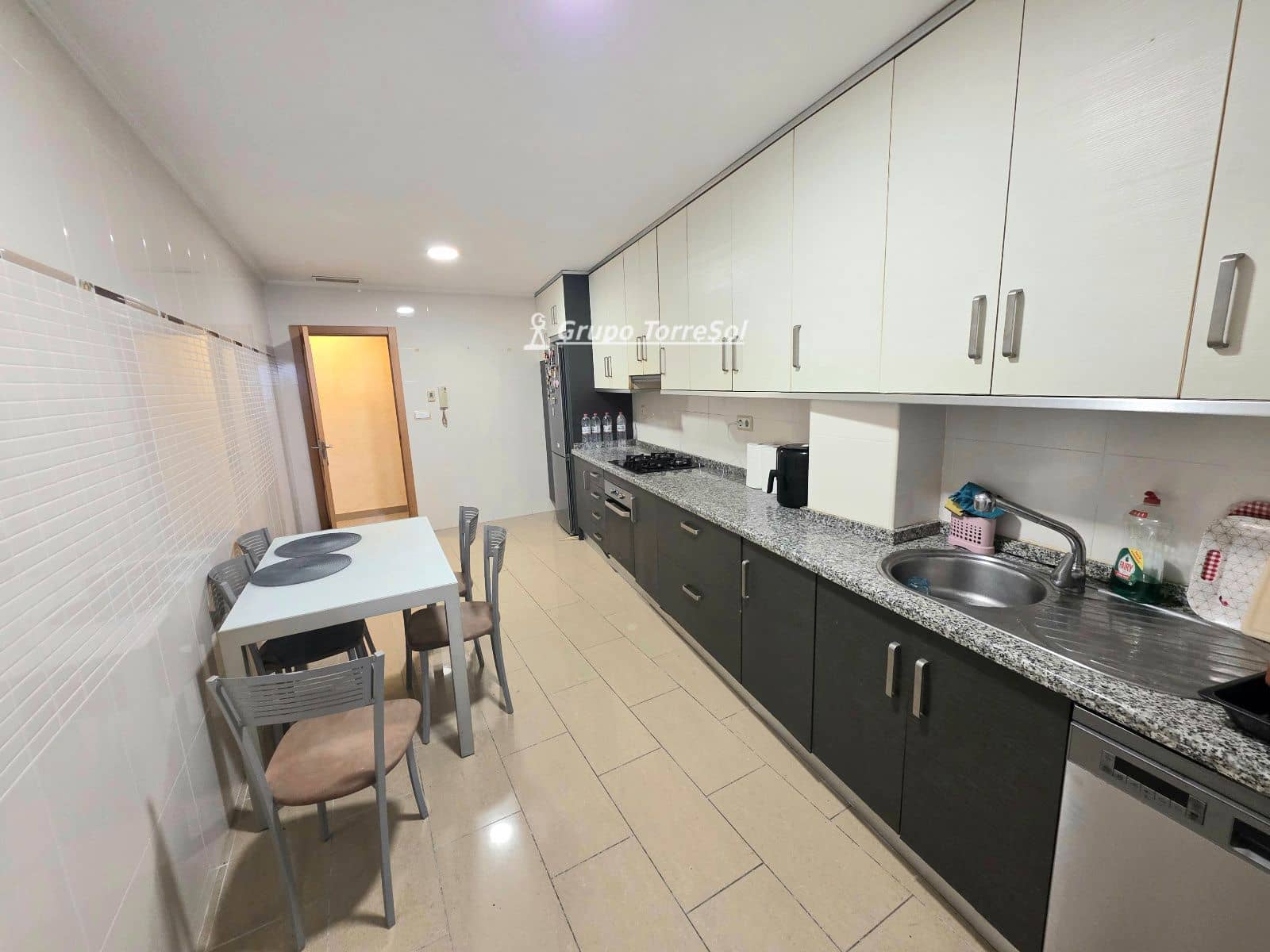 3 quarto Apartamento para venda em Elche / Elx - 220 000 € (Ref: 9838726)
