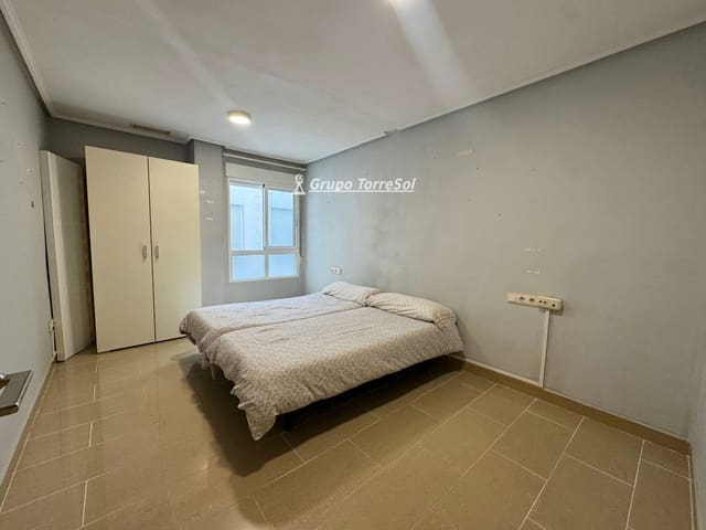 3 quarto Apartamento para venda em Elche / Elx - 220 000 € (Ref: 9838726)