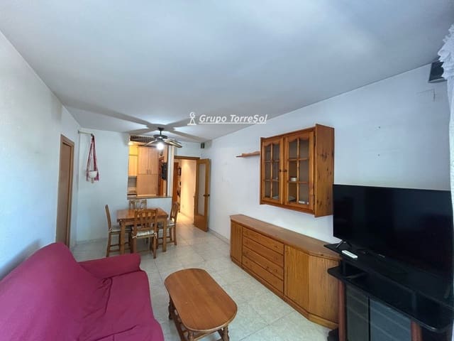 Piso de 3 habitaciones en Calafell en venta con piscina garaje - 239.000 € (Ref: 9839948)