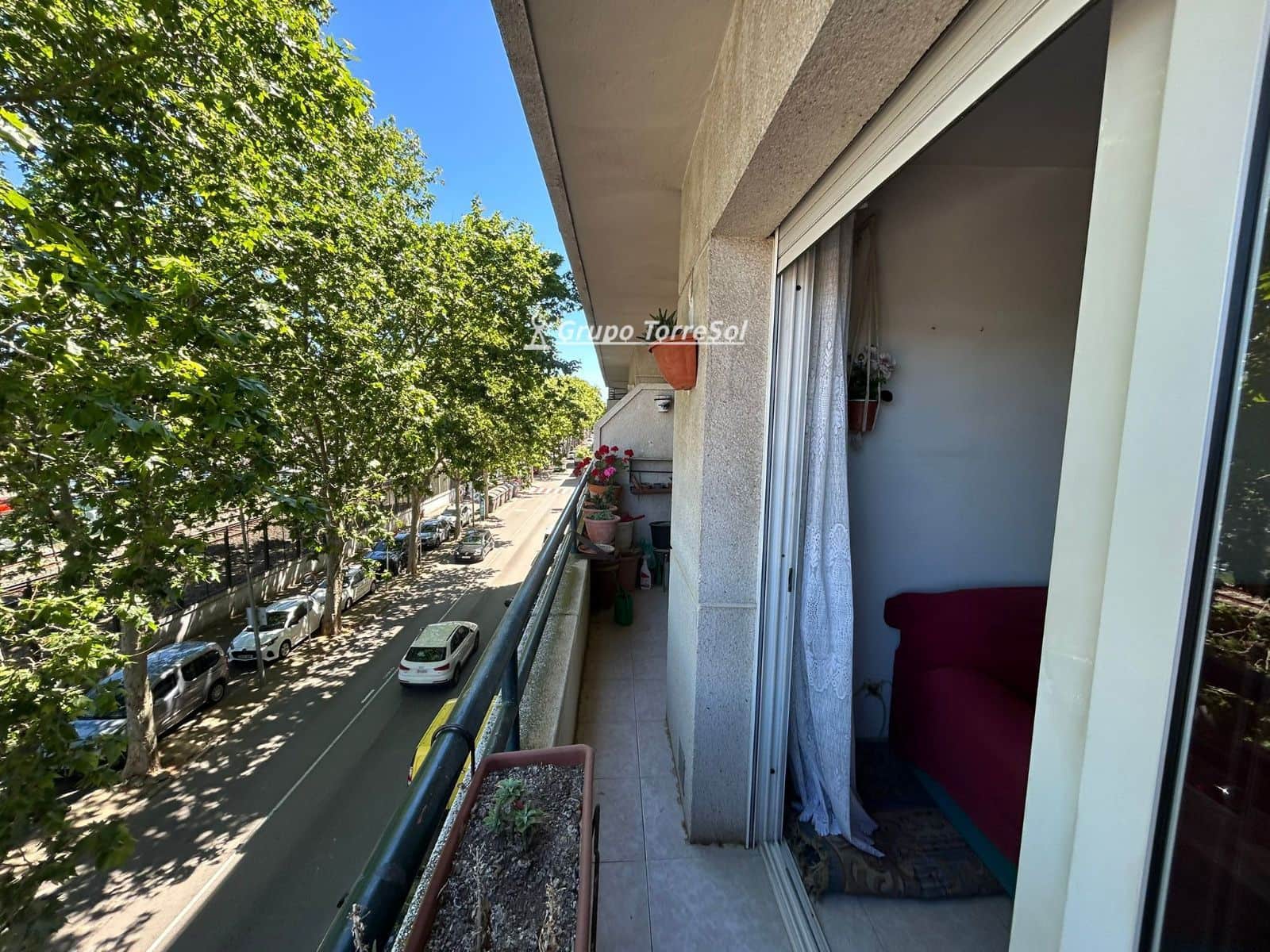 Piso de 3 habitaciones en Calafell en venta con piscina garaje - 239.000 € (Ref: 9839948)