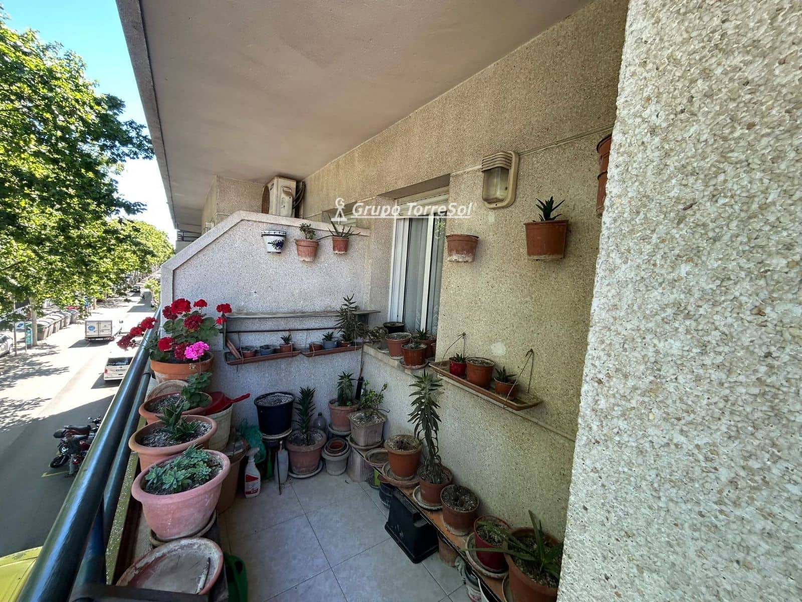 Piso de 3 habitaciones en Calafell en venta con piscina garaje - 239.000 € (Ref: 9839948)