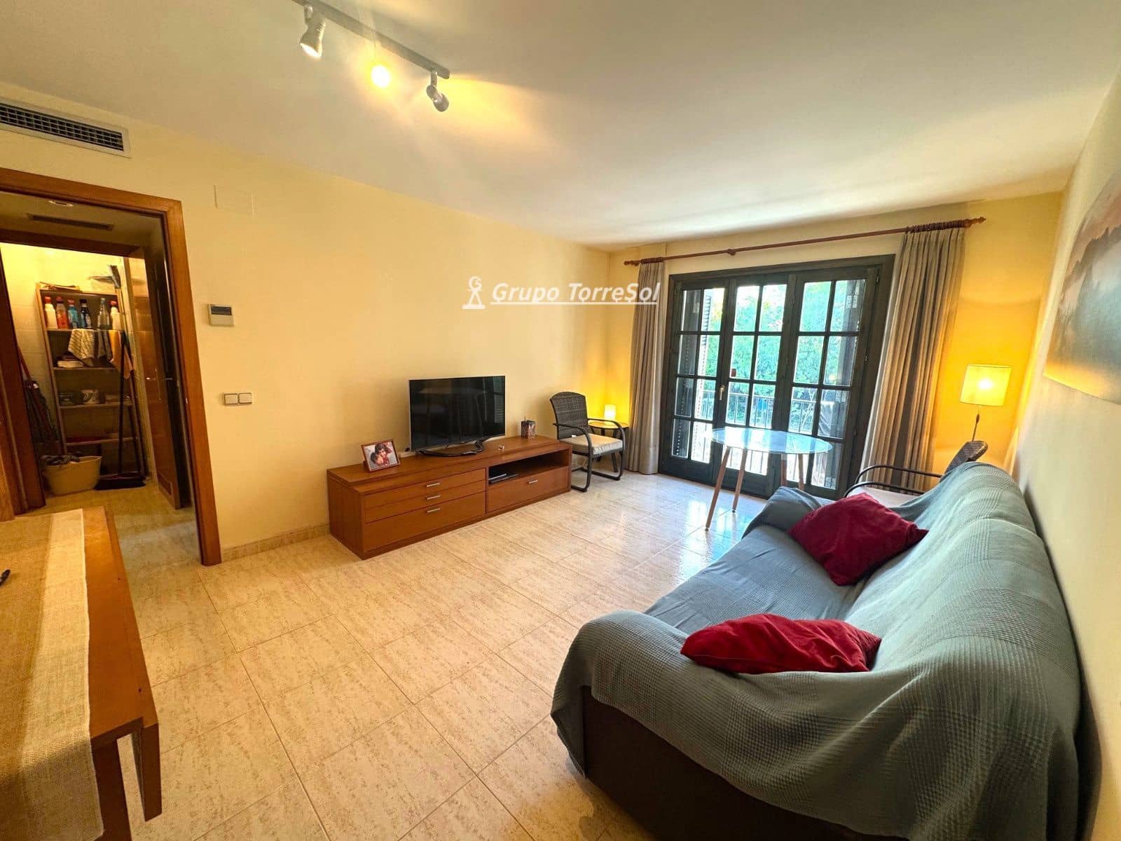 2 bedroom Flat for sale in Torredembarra - € 159,000 (Ref: 9841093)