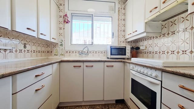 3 soveværelse Villa til salg i Calafell med garage - € 292.000 (Ref: 9848298)
