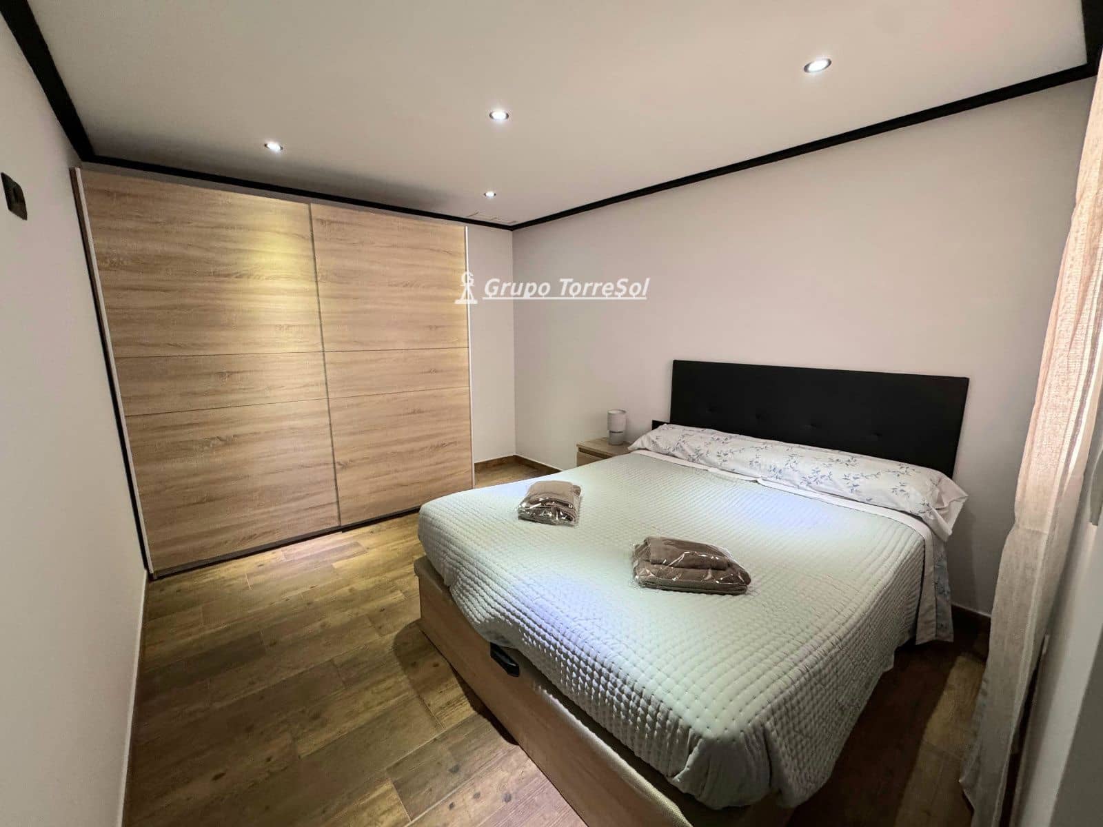 3 bedroom Townhouse for sale in Catral - € 187,900 (Ref: 9848420)