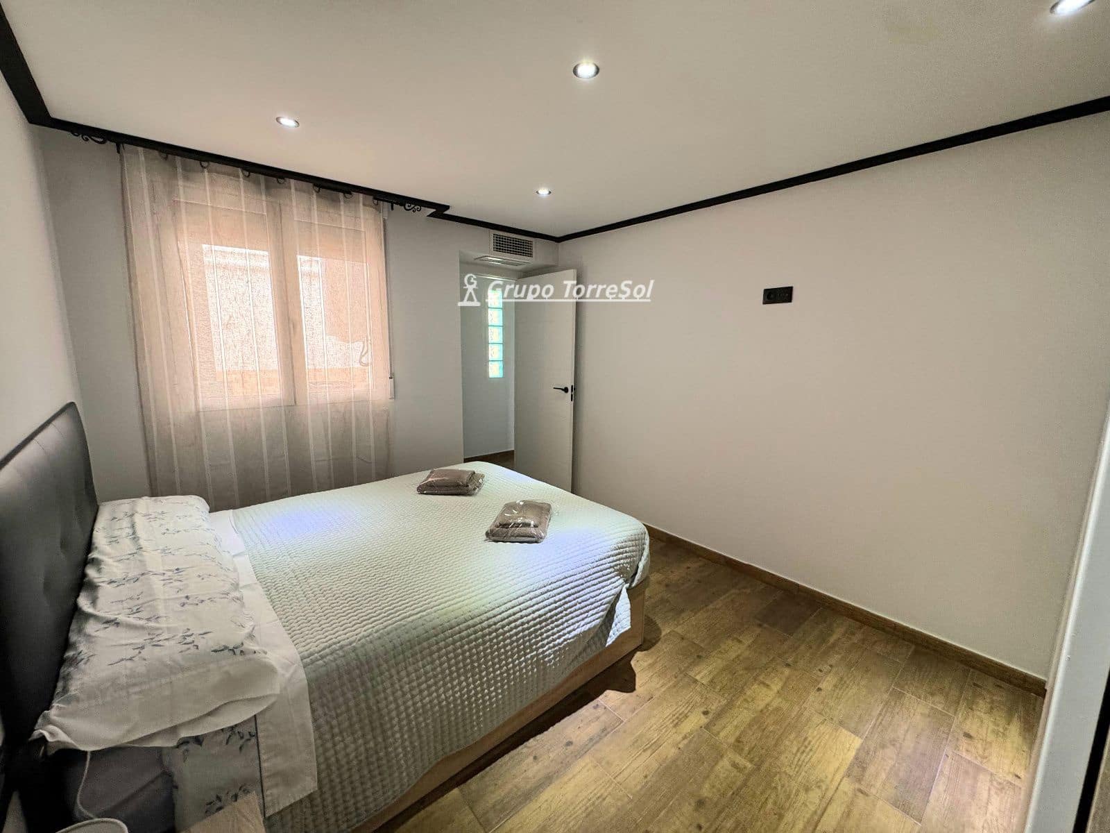 3 bedroom Townhouse for sale in Catral - € 187,900 (Ref: 9848420)