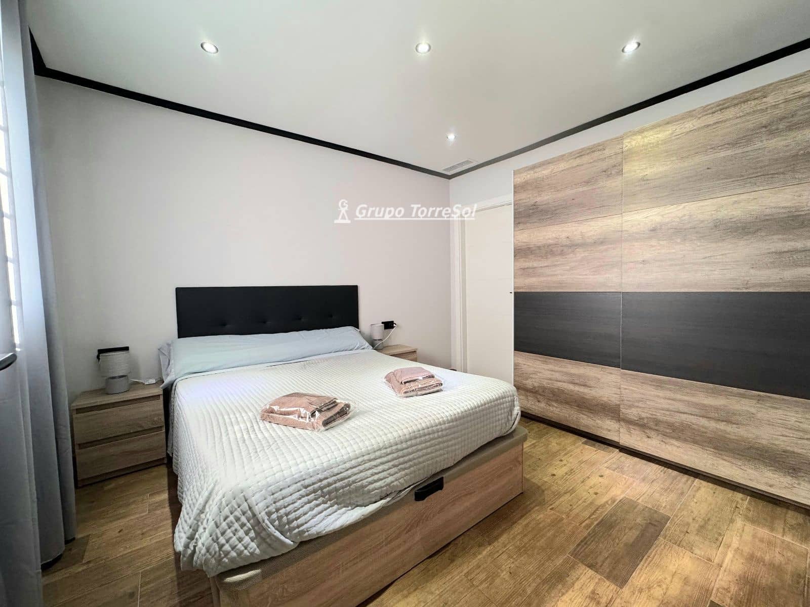 3 bedroom Townhouse for sale in Catral - € 187,900 (Ref: 9848420)