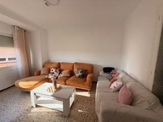 3 bedroom Flat for sale in El Vendrell - € 110,000 (Ref: 9850344)