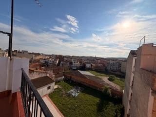 3 bedroom Flat for sale in El Vendrell - € 110,000 (Ref: 9850344)