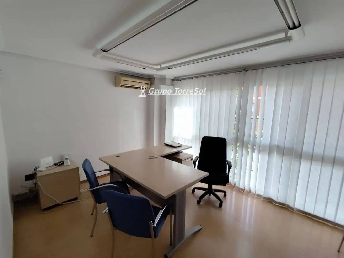 Commerciale in vendita in Elche / Elx - 136.000 € (Rif: 9856025)