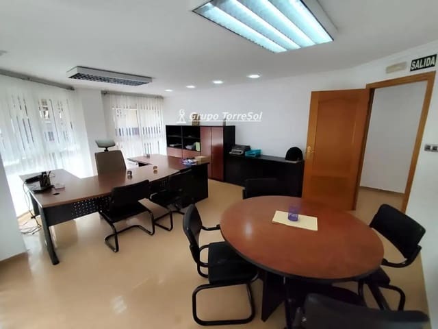 Commercial for sale in Elche / Elx - € 136,000 (Ref: 9856025)