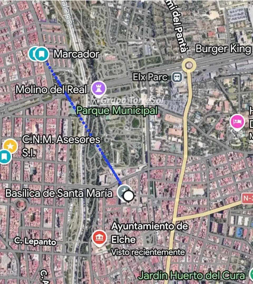 Commercial for sale in Elche / Elx - € 160,000 (Ref: 9857790)