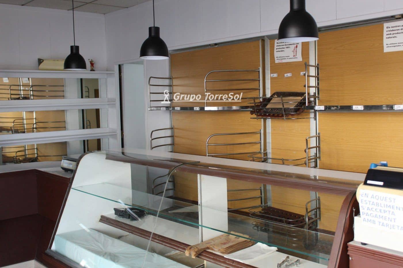 Commercieel te koop in El Vendrell - € 85.000 (Ref: 9858915)