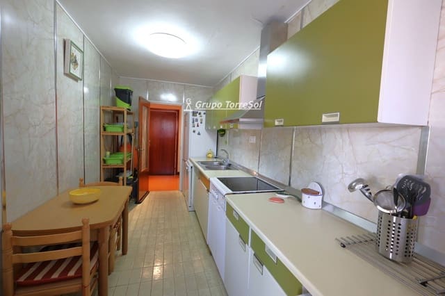 3 Zimmer Wohnung zu verkaufen in Coma-Ruga, El Vendrell mit Garage - 190.000 € (Ref: 9858916)