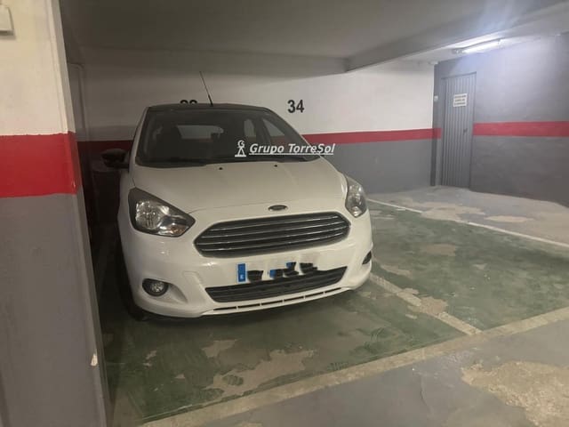 Autotalli myytävänä paikassa Elche / Elx - 25 000 € (Ref: 9860581)