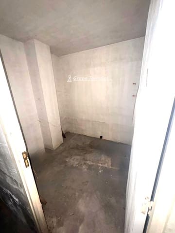 Garage til salg i Torredembarra - € 7.000 (Ref: 9860582)