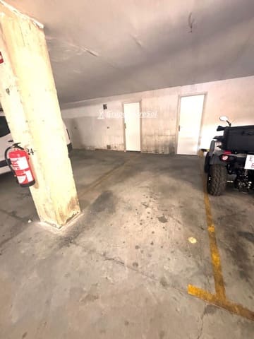 Garage til salg i Torredembarra - € 7.000 (Ref: 9860582)