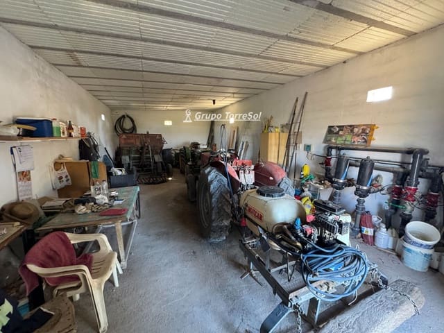 Grunde uden byggetilladelser til salg i Monforte del Cid - € 180.000 (Ref: 9860789)