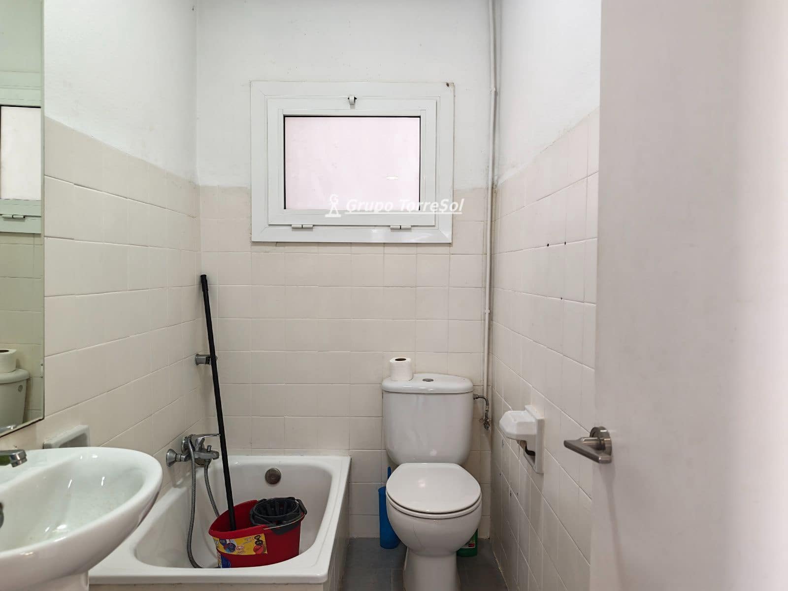Local Comercial en Cubelles en alquiler con garaje - 795 € (Ref: 9860947)