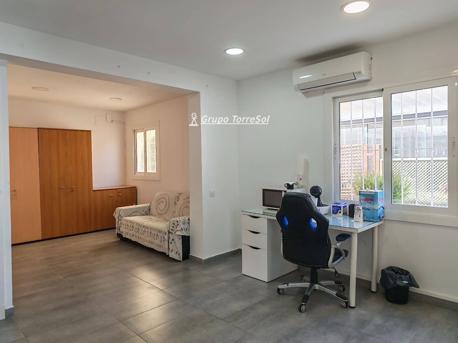 Local Comercial en Cubelles en alquiler con garaje - 795 € (Ref: 9860947)