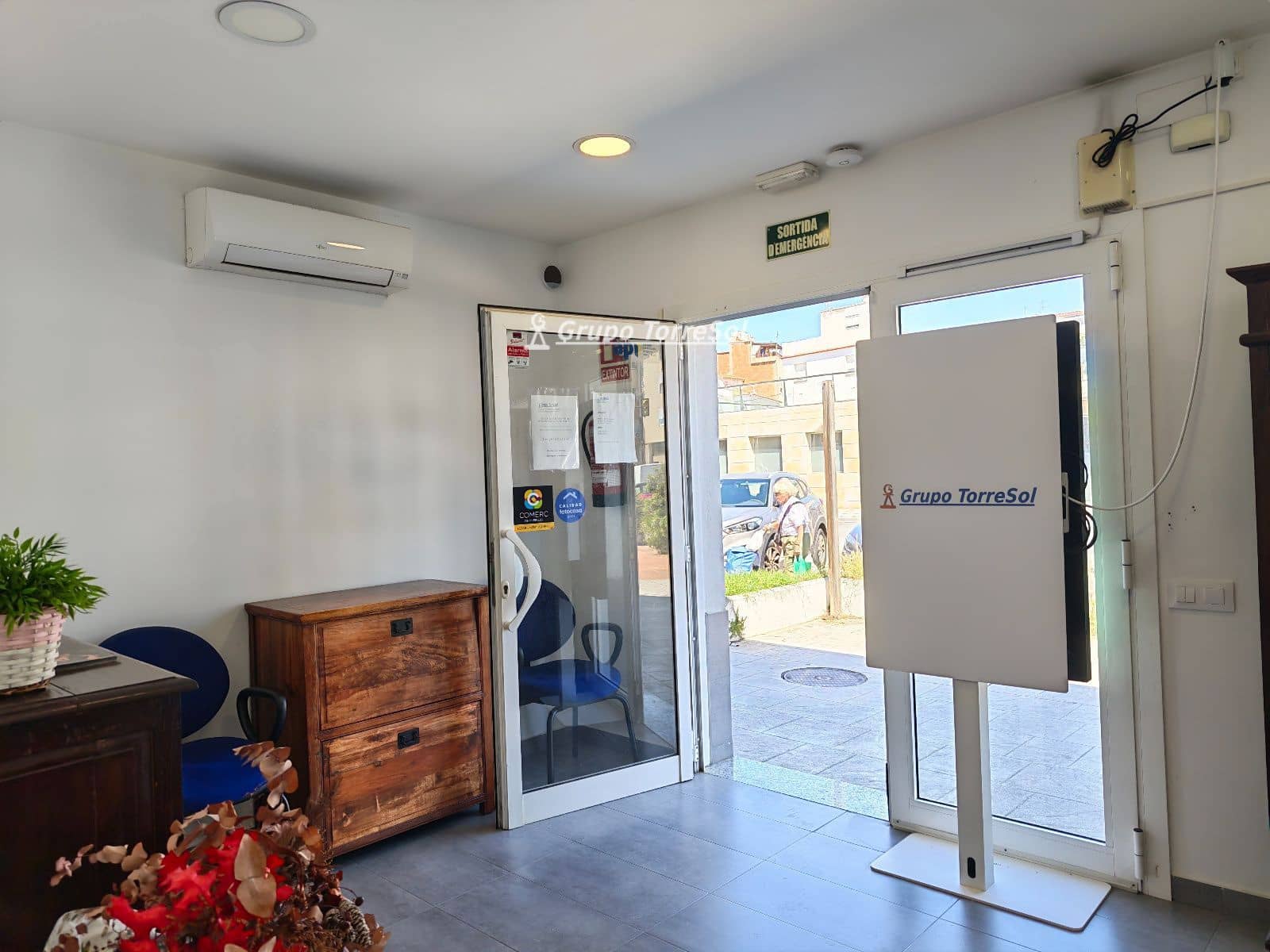 Kontor til leje i Cubelles med garage - € 795 (Ref: 9861068)