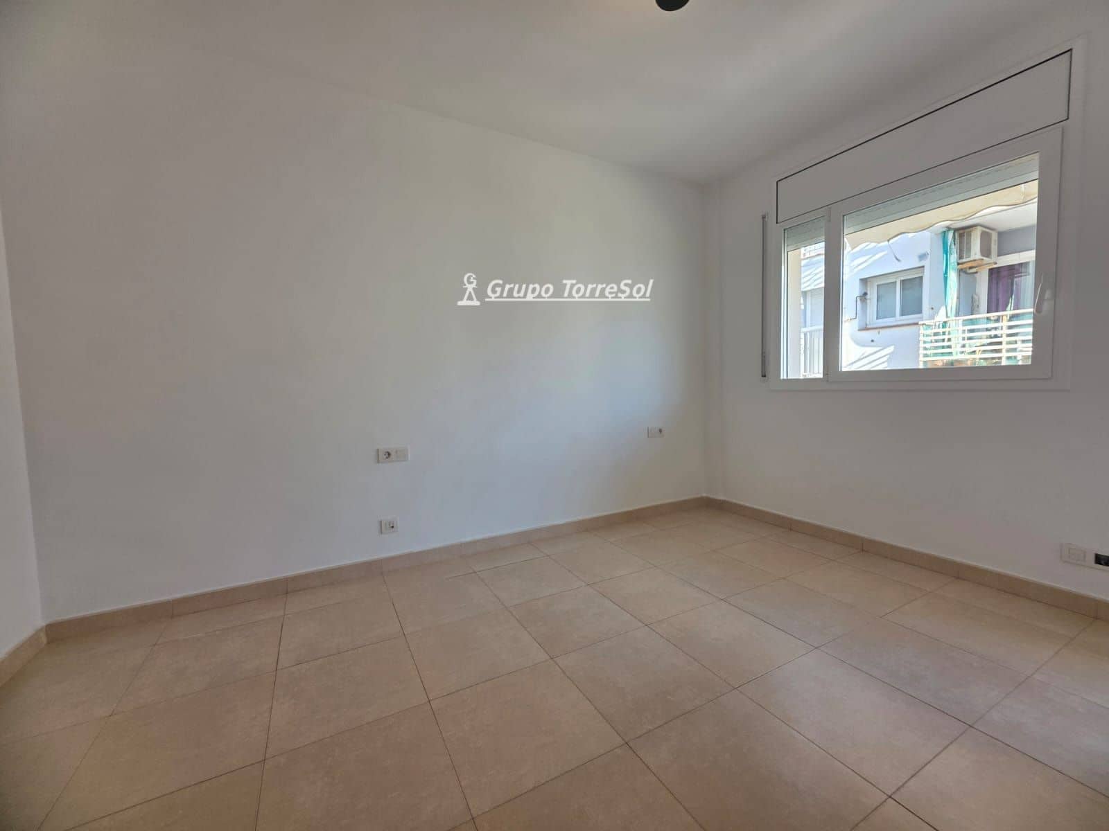 3 bedroom Flat for sale in Calafell with garage - € 260,000 (Ref: 9862125)