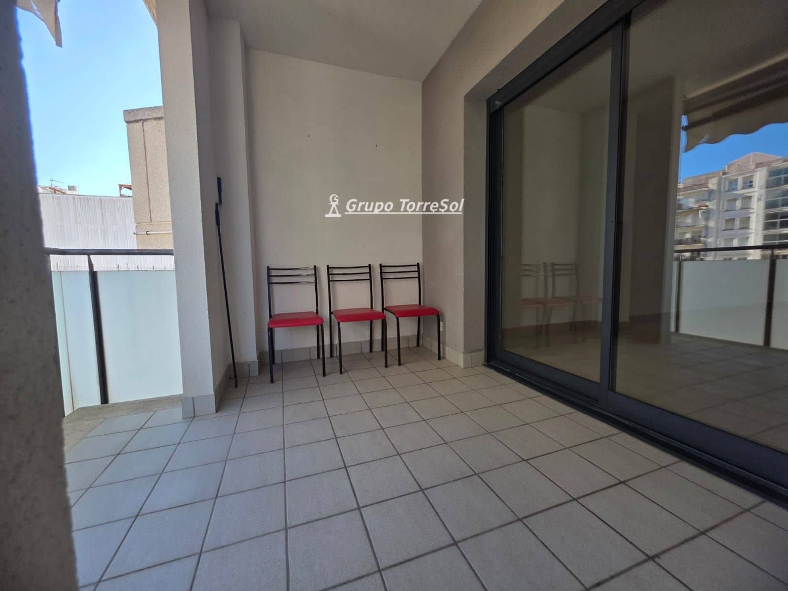 3 bedroom Flat for sale in Calafell with garage - € 260,000 (Ref: 9862125)