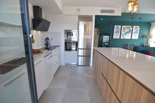 3 soveværelse Lejlighed til salg i Calafell med swimmingpool garage - € 569.000 (Ref: 9865422)