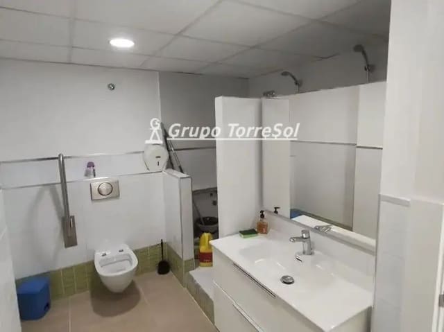 Commercieel te koop in Santa Pola met garage - € 183.000 (Ref: 9866243)