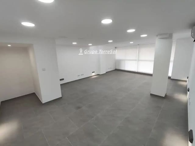 Commercieel te koop in Santa Pola met garage - € 183.000 (Ref: 9866243)