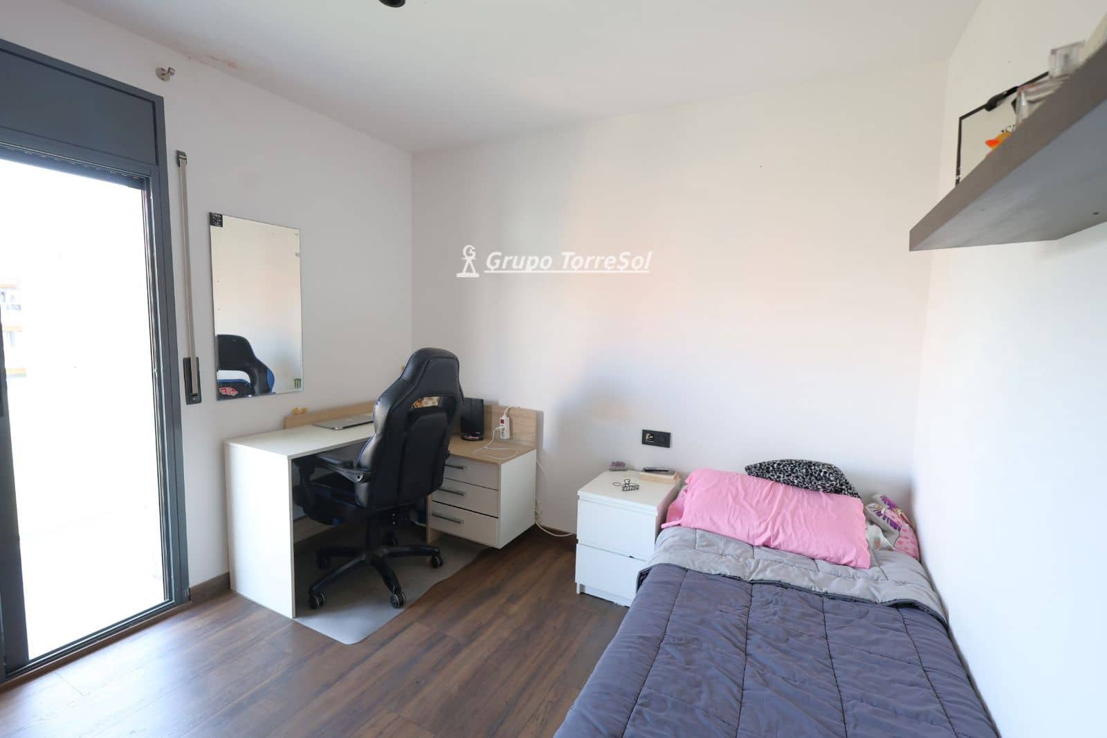 3 sypialnia Mieszkanie na sprzedaż w El Vendrell z garażem - 186 000 € (Ref: 9867437)