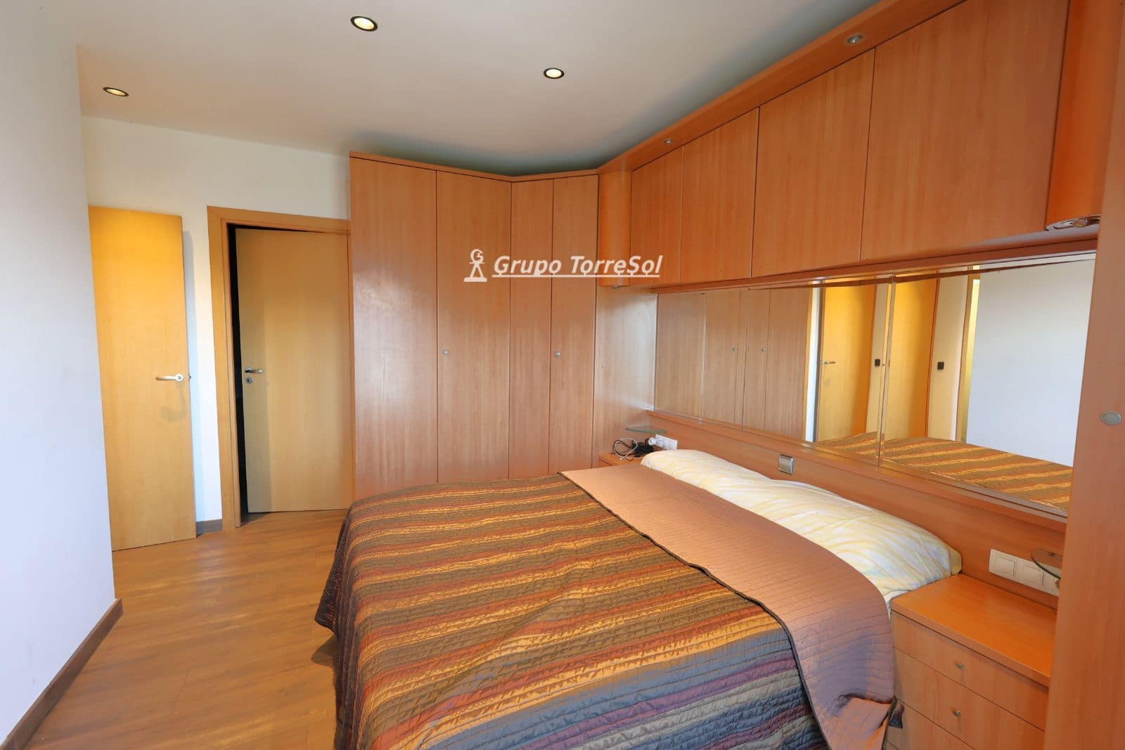3 sypialnia Mieszkanie na sprzedaż w El Vendrell z garażem - 186 000 € (Ref: 9867437)