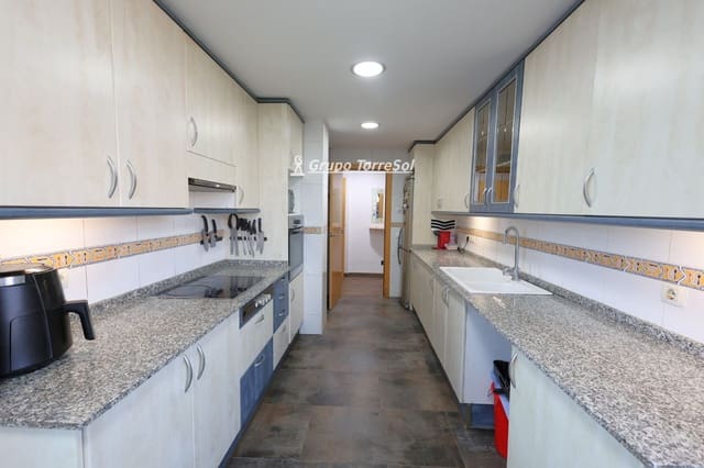 3 sypialnia Mieszkanie na sprzedaż w El Vendrell z garażem - 186 000 € (Ref: 9867437)