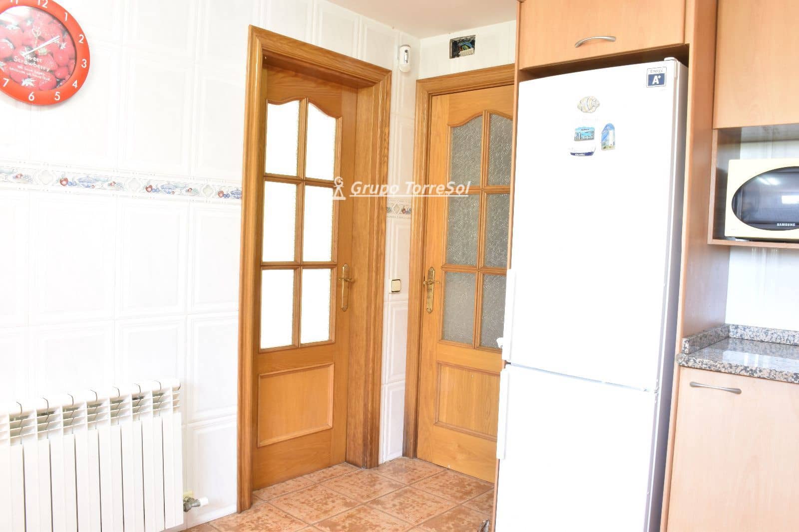 4 soveværelse Villa til salg i El Vendrell med swimmingpool garage - € 499.000 (Ref: 9874378)