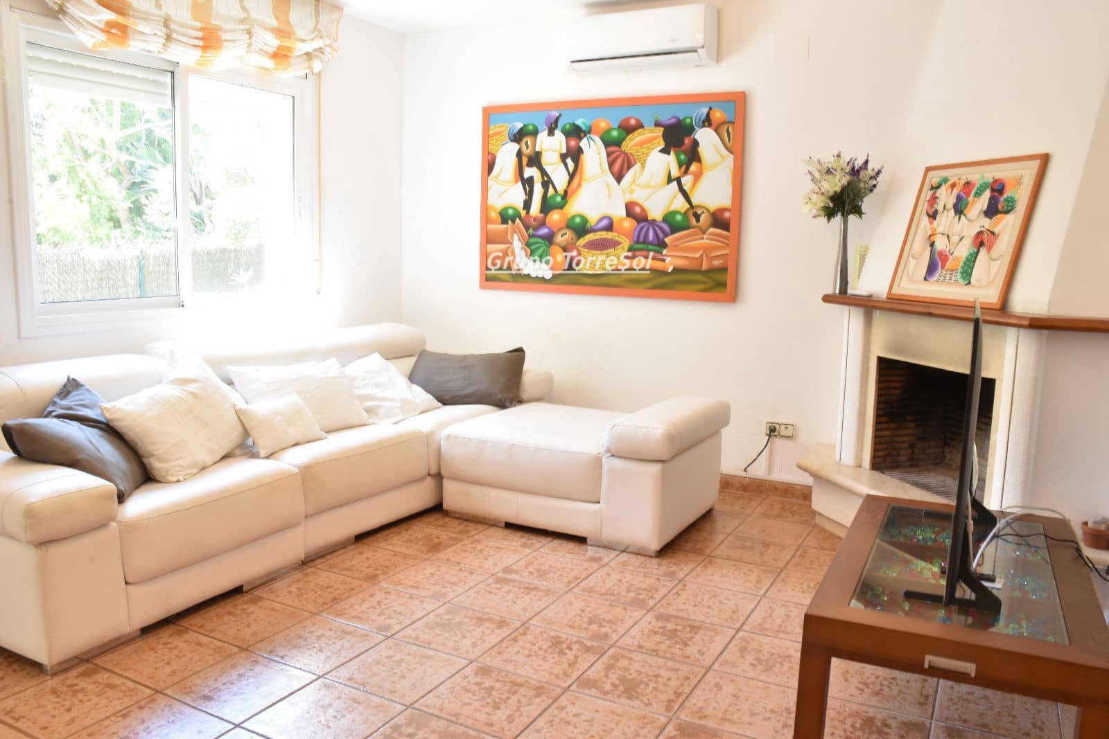 4 soveværelse Villa til salg i El Vendrell med swimmingpool garage - € 499.000 (Ref: 9874378)