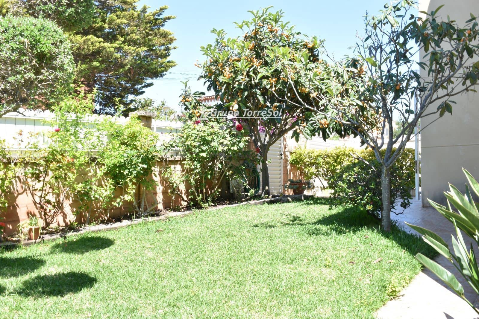 4 soveværelse Villa til salg i El Vendrell med swimmingpool garage - € 499.000 (Ref: 9874378)