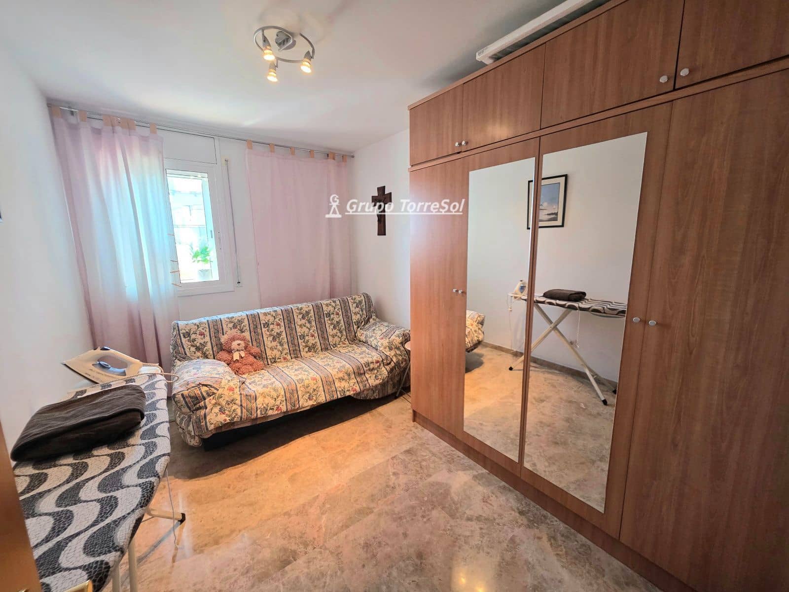 4 bedroom Flat for sale in Torredembarra with garage - € 249,000 (Ref: 9877224)