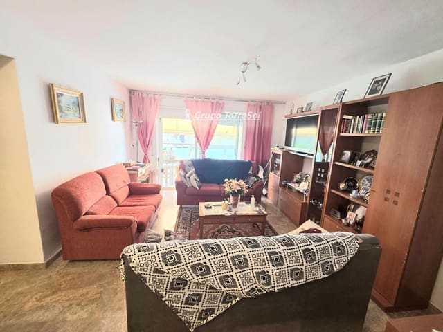 4 Zimmer Wohnung zu verkaufen in Torredembarra mit Garage - 249.000 € (Ref: 9877224)
