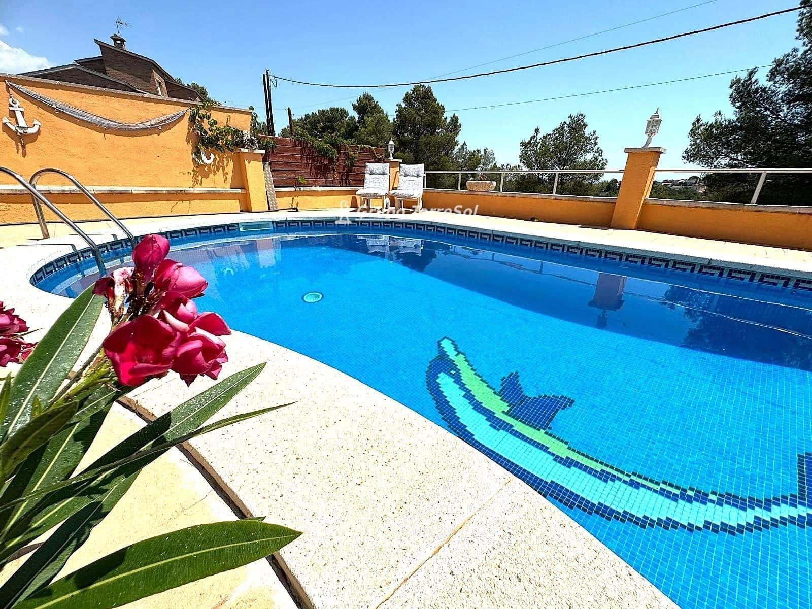 5 soverom Villa til salgs i La Bisbal del Penedes med svømmebasseng - € 292 000 (Ref: 9889265)