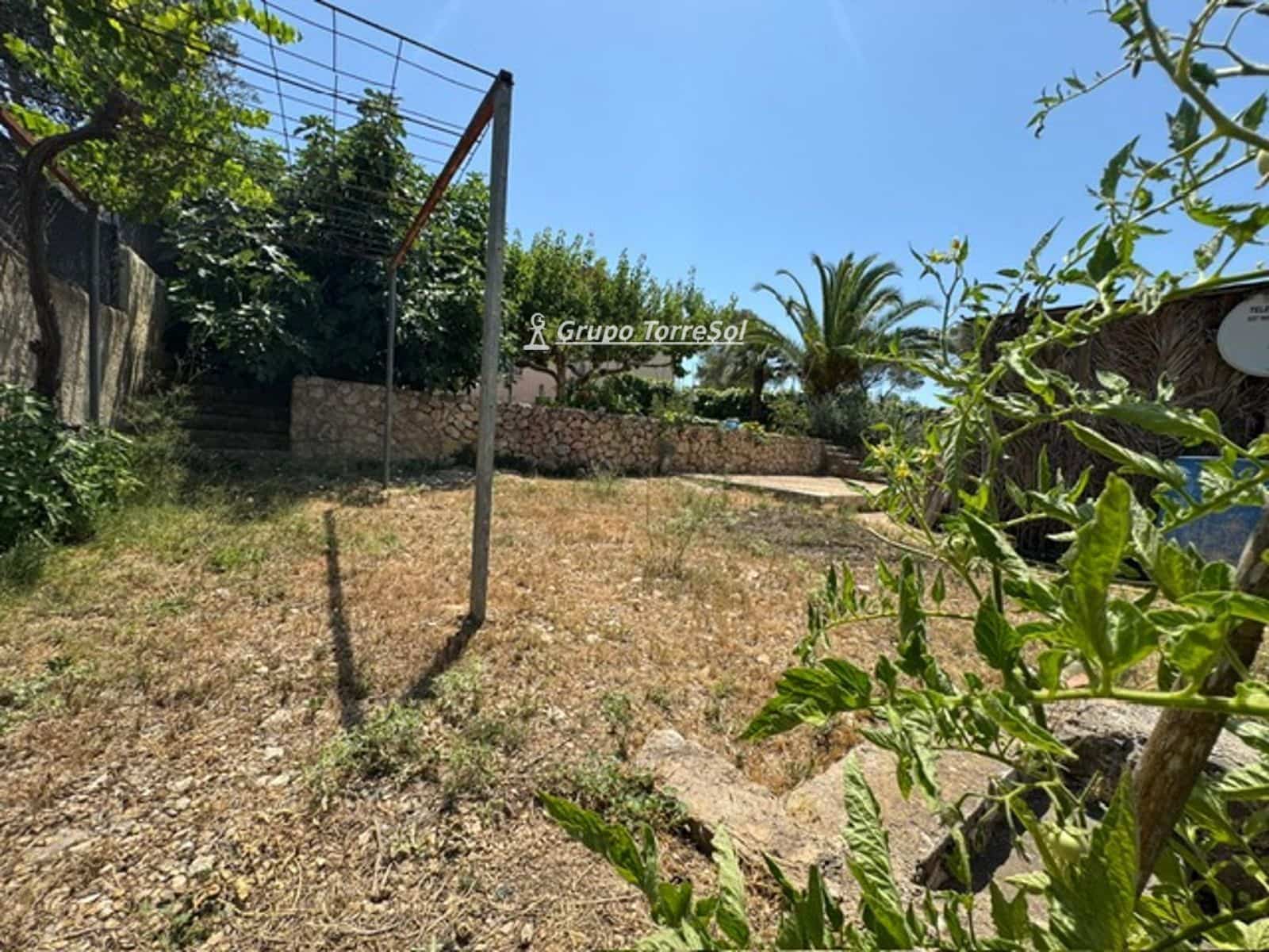 5 Zimmer Villa zu verkaufen in La Bisbal del Penedes mit Pool - 292.000 € (Ref: 9889265)