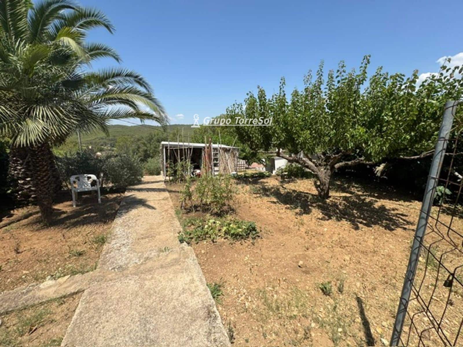 5 Zimmer Villa zu verkaufen in La Bisbal del Penedes mit Pool - 292.000 € (Ref: 9889265)
