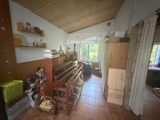 2 bedroom Villa for sale in El Montmell with garage - € 159,000 (Ref: 9899969)