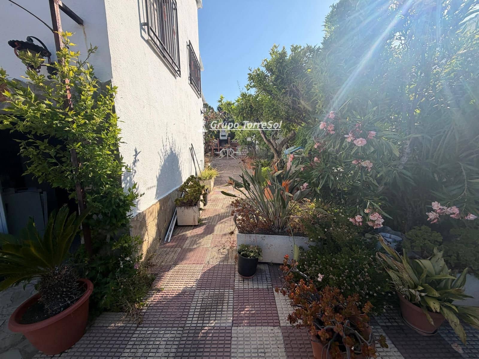 Chalet de 4 habitaciones en Calafell en venta con piscina garaje - 255.000 € (Ref: 9899970)