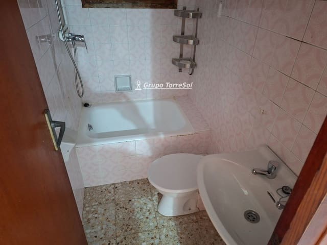 2 sypialnia Mieszkanie na sprzedaż w Cunit z garażem - 138 000 € (Ref: 9900729)