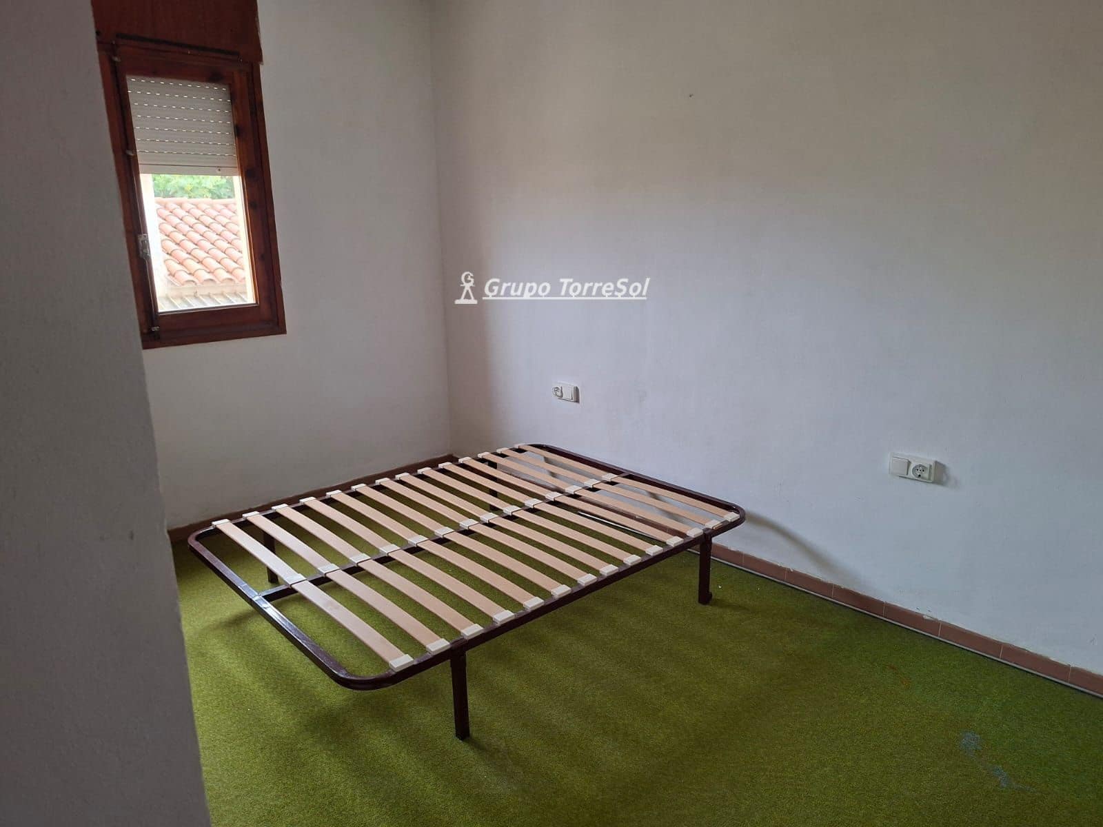 2 bedroom Flat for sale in Cunit with garage - € 138,000 (Ref: 9900729)