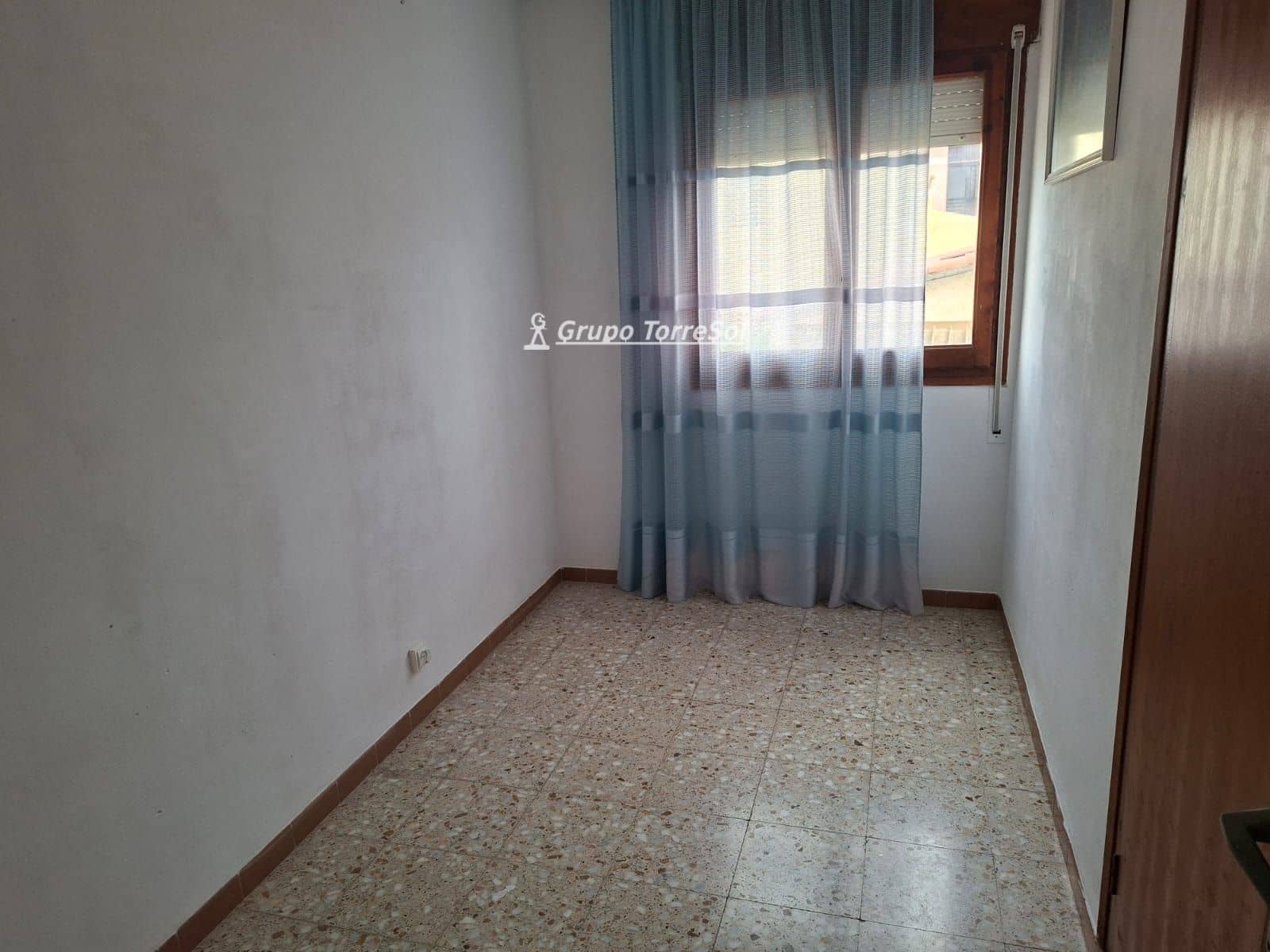 2 bedroom Flat for sale in Cunit with garage - € 138,000 (Ref: 9900729)