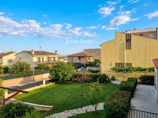 2 sypialnia Mieszkanie na sprzedaż w Cunit z garażem - 138 000 € (Ref: 9900729)