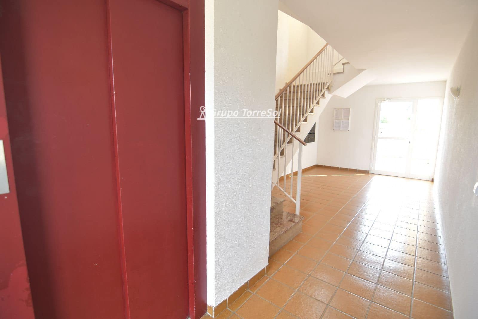 2 Zimmer Wohnung zu verkaufen in Torredembarra mit Pool - 165.000 € (Ref: 9906754)