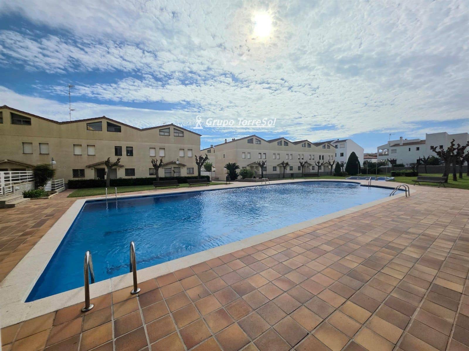 2 Zimmer Wohnung zu verkaufen in Torredembarra mit Pool - 165.000 € (Ref: 9906754)