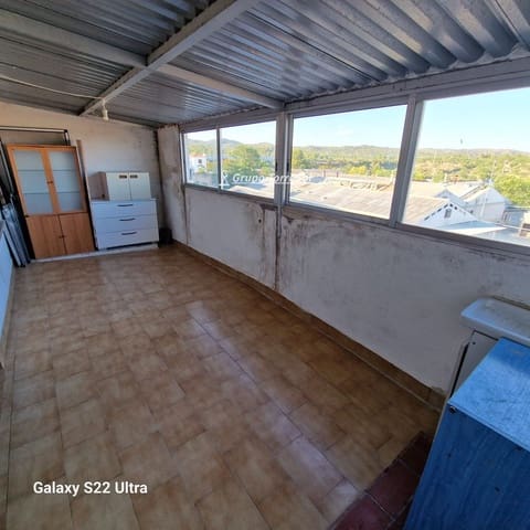 4 makuuhuone Kattohuoneisto myytävänä paikassa La Pobla de Montornès - 149 000 € (Ref: 9911834)