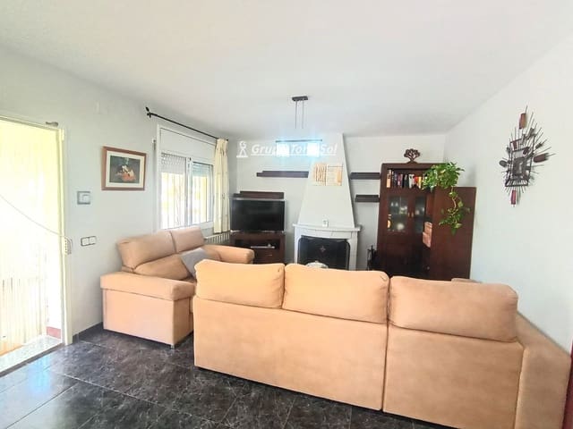 4 slaapkamer Villa te koop in Castellet i la Gornal - € 293.552 (Ref: 9911942)